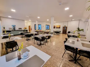 Canasbeach Hotel - Image 4