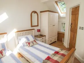 The Boathouse Cottage - Image 4