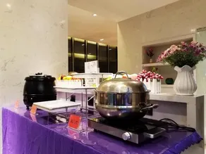 Hongting Garden Hotel - Image 4