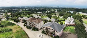 UTS Golf Village Jeju - Image 2