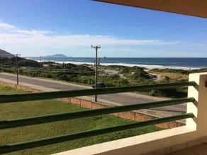 Apartamento frente mar com piscina, 2 quartos - Image 3