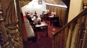 The Three Tuns Hotel Wetherspoon - Image 4