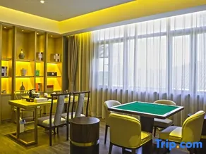 Phoenix City Hot Spring Resort - Image 2