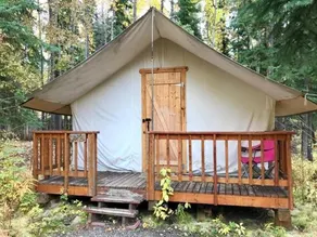 Sven's Basecamp Hostel - Image 4