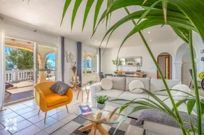 Villa Teuladi by Abahana Villas - Image 3