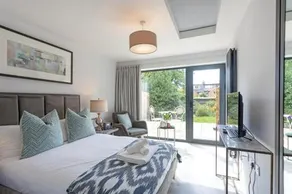 Heather House - Room 1 - Image 4
