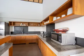 Luxury Villa Dore - Image 4