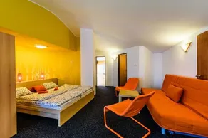Hostel Bisport Týnec Nad Sázavou - Image 2