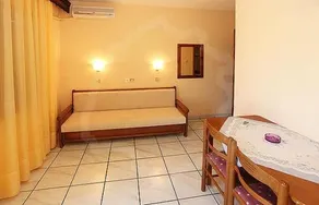 Maria Apartments - Image 3