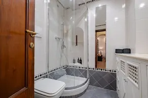 Romantic Apartment at Roman Forum - Image 2