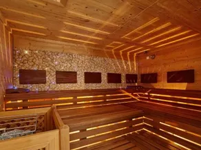 Hotel Garni Kristall - Image 4