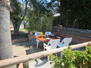 Cosy Holiday Home in Ricadi Near Sea VR - Image 4