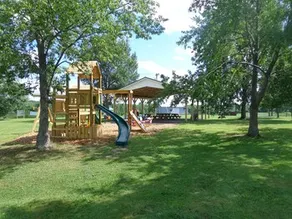Fair Haven Motel & Cabins - Image 5