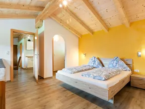 Comfy Apartment in Hollersbach im Pinzgau near Lake - Image 5