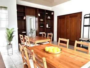 Tolstov-Hotels Maisonette in Luxury City Villa - Image 4