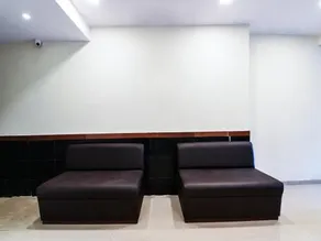 Hotel Blue Moon - Image 4