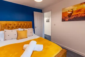 Durham Deluxe Apartment With Stunning Views - Image 5