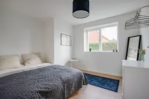 Spacious family house - Image 2