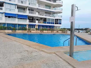 Stunning sea View and Waterfront Apartment - Image 3