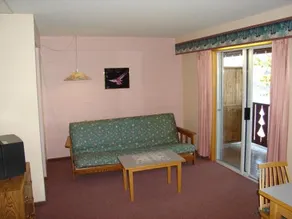 Ponderosa Resort - Image 2