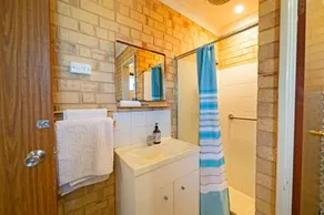 Comfortable Central Unit - Image 5