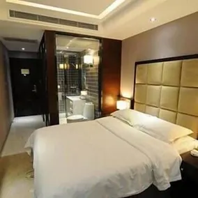 The Arctic Ocean Hotel - Image 3