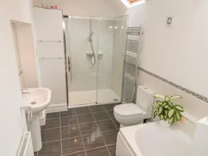 Thwaitefield - Image 4
