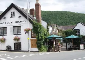 The Horse & Jockey Inn - Image 2