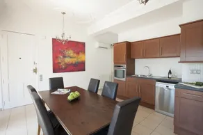Carmen Apartments - Image 5