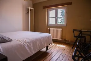 Les 8 B - Image 3