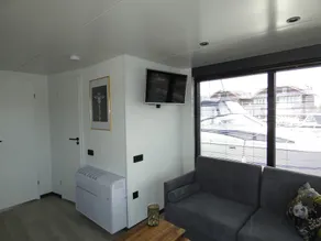 Havenlodge+ 3 People Luxury House - Image 3