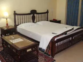 Hotel Desert Winds - Image 2