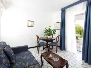 Hotel Residence Villa Igea Capri - Image 2