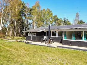7 Person Holiday Home in Hojby - Image 5