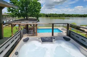 Home on San Jacinto River with Hot Tub Deck And Grill - Image 4