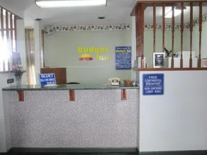 Budget Inn Batavia - Image 2