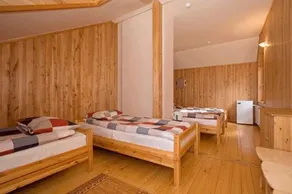 Melnais Starkis - Image 5