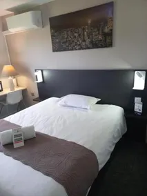 Alys Contact Hotel - Image 2