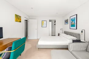 Stylish 1-Bed in the Heart of Sydney's Inner West - Image 5