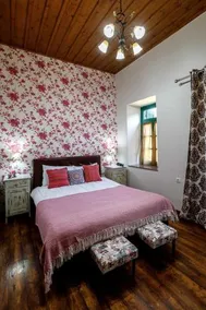 Kapodistrias Hotel - Image 2