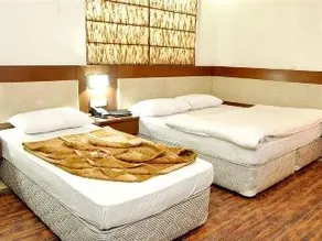 Hotel Om International - Image 1