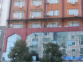 Qianli Express Hotel (Huaying Bus Station Branch) - Image 3
