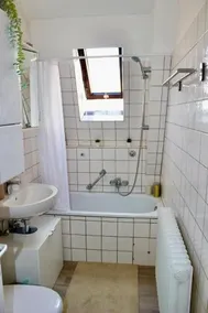 Penthouse Zentral GerÃ¤umig KÃ¼che Waschmaschine Netflix - Image 3