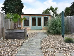 The Beach House - Image 3