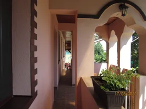 Family Friendly 2-bed Cottage in Periș - Image 5