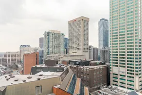 18 Yorkville Avenue - Image 4