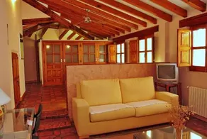 La Casa Alta - Image 2