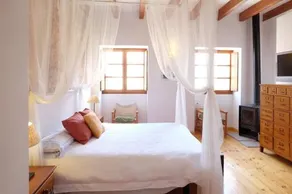 Llubi Boutique House - Image 5