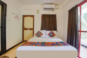 Fabexpress Shraddha Botique Villa - Image 4