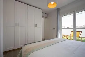 Triana Central Deluxe Skyview - Image 2